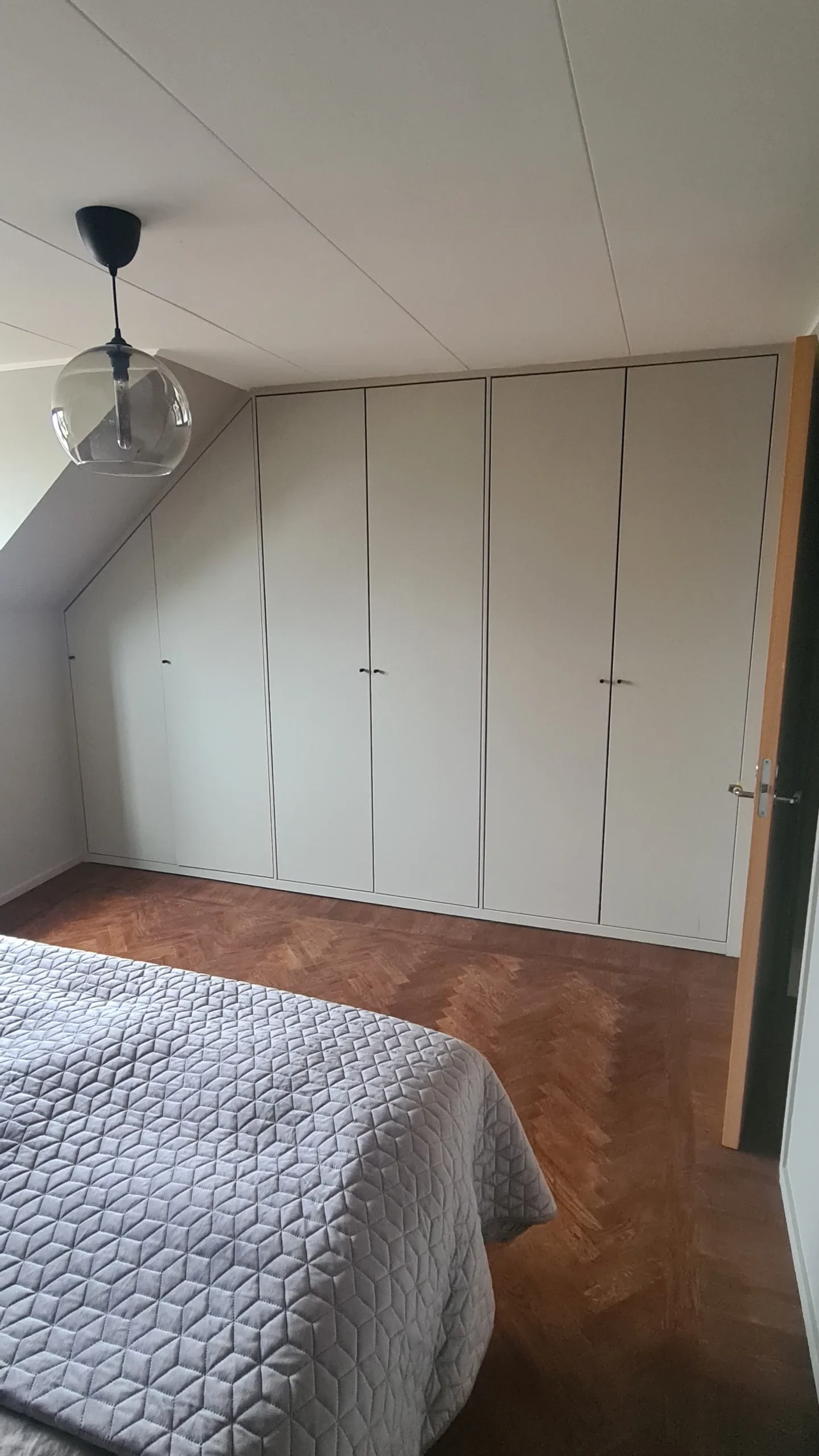 Platsbyggda garderober, Uppsala